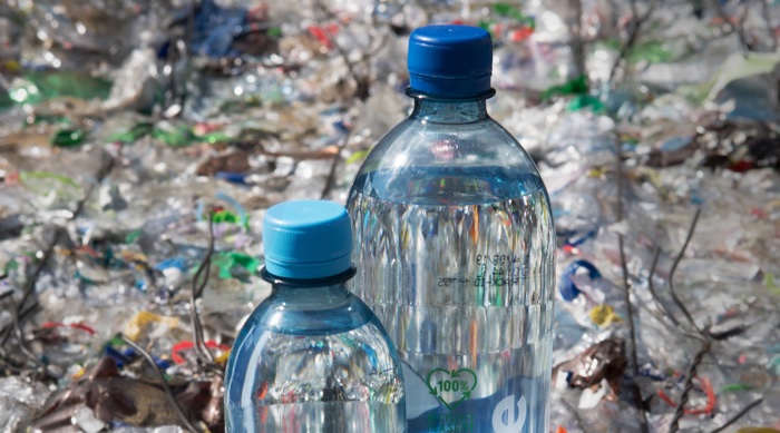 PET rifiuti bottiglia